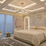 Gusto Hotel 2*